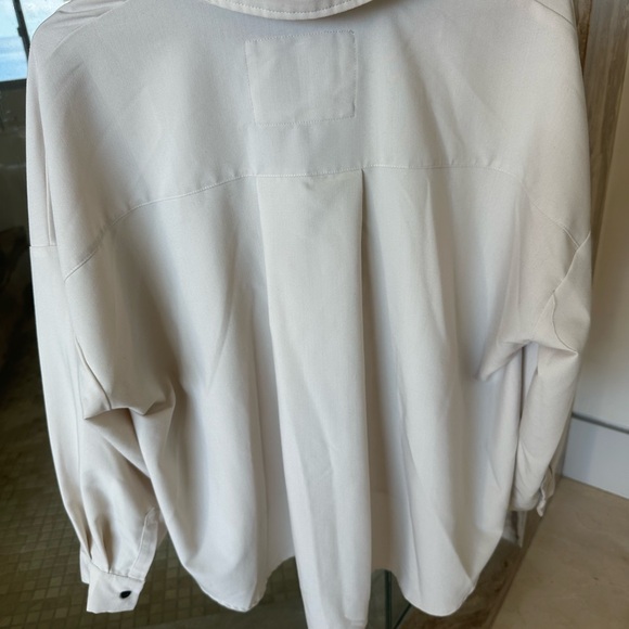 Arty Swing Oversized Cream Button Down 20% off - Picture 3 of 7